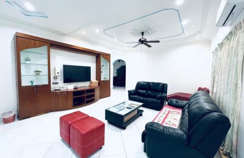 Mersing House | SingHome Holiday House