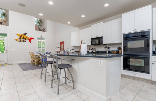 Long Neck House | Single Family home in The Peninsula