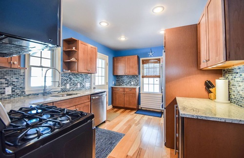 Gardens House | Single Family Rental 6 bdrms located in the Gardens, OC NJ.