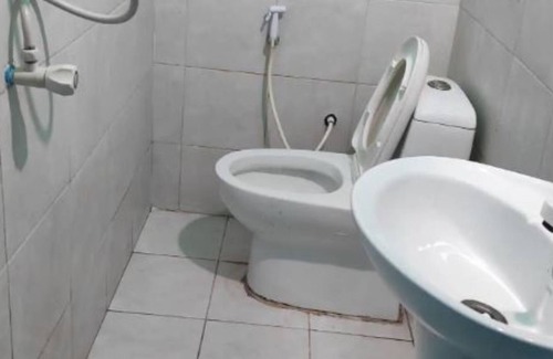 Male House | Single Room 2