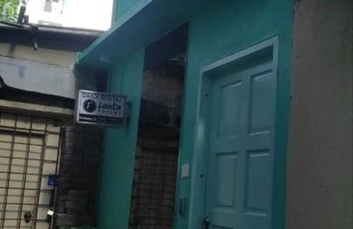 Male House | Single Room 4