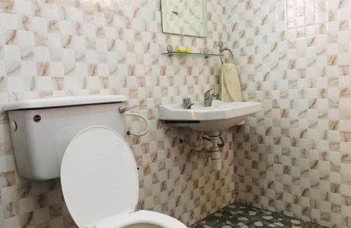 Accra Bed & Breakfast | Single Room - Ground Floor in Accra