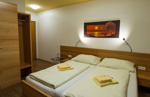 Sankt Egidi Bed & Breakfast | Single room with shower, toilet - Gasthof Egidiwirt