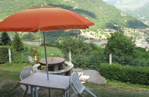 Grust Apartment | Single-storey apartment with splendid mountain views