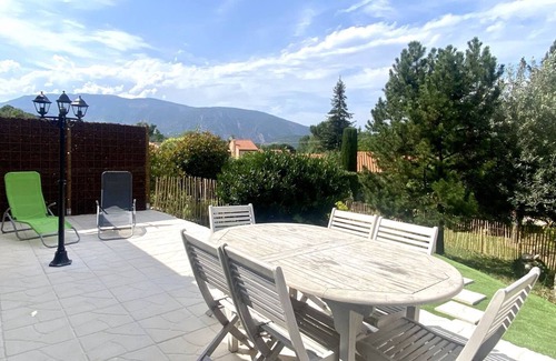Vernet-les-Bains House | Single storey house with 3 bedrooms, garden and wifi