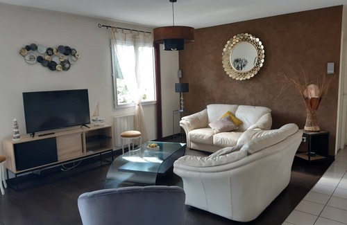 Etables-sur-Mer House | single-storey house 600 m beach