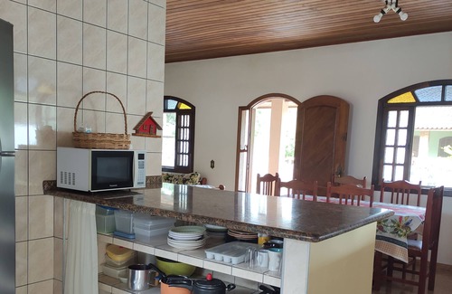 Lagoinha House | Single storey house in excellent location. 200 m from Lagoinha beach - Ubatuba