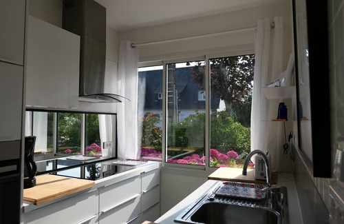 Rotheneuf-Le Pont House | Single storey house with garden near beaches Nicet, Val, natural area Varde