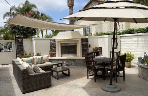 Ivey Ranch - Rancho Del Oro House | Single story house with private pool, jacuzzi and outdoor fireplace.