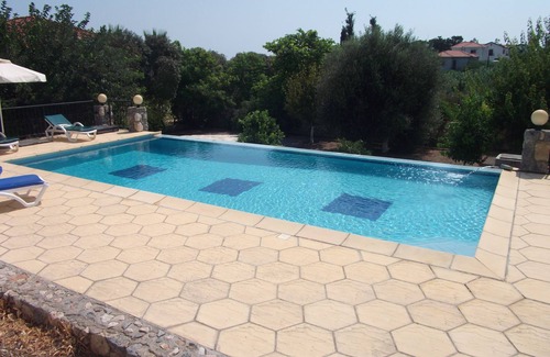Karavas House | Single Story Villa With Private Pool And Garden With Great Mountain And Sea View