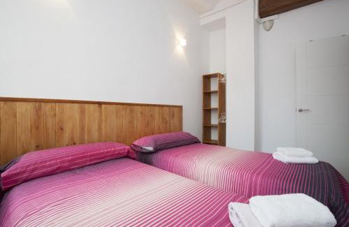 La Roqueta Apartment | Singular Apartments Station