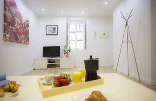 La Seu Apartment | Singular Stays El Micalet