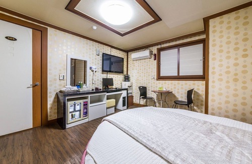 Dongdaemun Hotel | Sinseoldong Mong