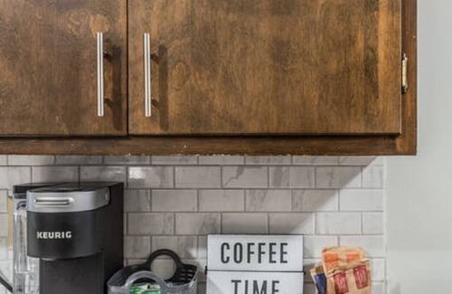 Sioux Falls House | Sioux Falls Getaway - Central Sioux Falls Retreat