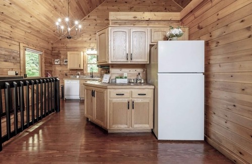 Gatlinburg - Pigeon Forge Cabin | Sip your coffee in the rocking chairs while enjoying the serene Mountain View’s.
