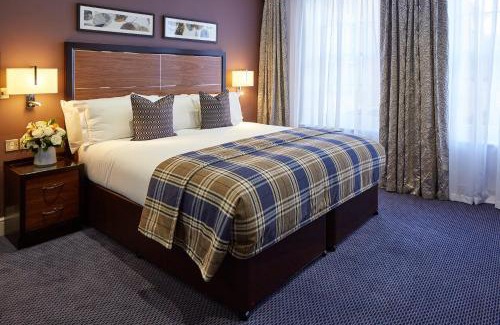 Windsor City Centre Hotel | Sir Christopher Wren Hotel