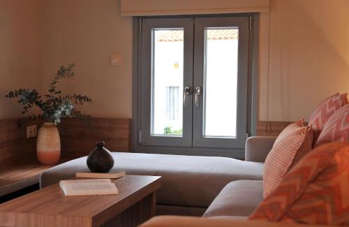 Gargaliani Apartment | Sir T Residence
