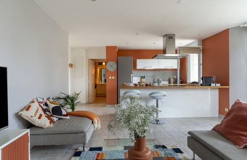 8th Arrondissement Apartment | SIROCCO - Bel appartement avec extérieur proche des plages