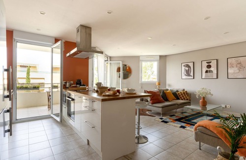8th Arrondissement Apartment | SIROCCO - Bel appartement avec extérieur proche des plages