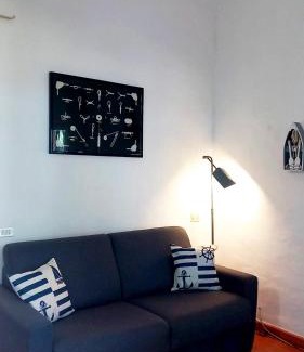 Santa Margherita di Pula House | Sisters' House