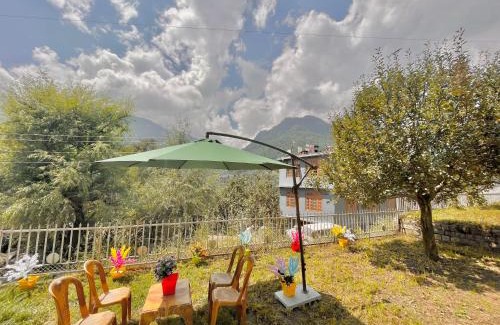 Vashist Hotel | Sita Hotel & Cottage, Manali
