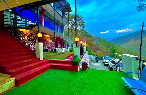 Balrampur Hotel | Sitara Hotel & Resort - Most Selling Property in Nainital
