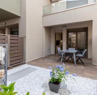 Nikita House | SithoniaRS Seashell Maisonette