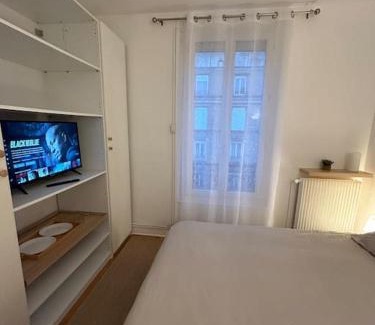 Issy-les-Moulineaux Apartment | Situé à 7 min à pied de Paris Porte de Versailles et Métro
