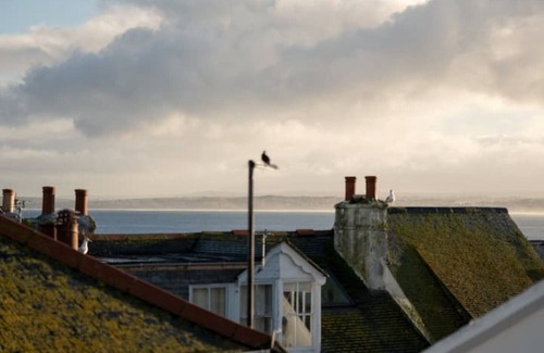 St Ives Cottage | Situated on one of St Ives's most iconic streets,