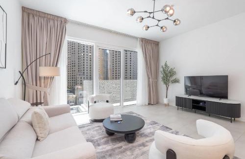 Dubai Marina Apartment | Situated On the Famous JBR With Direct Beach Access