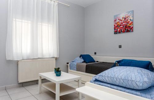 Siviri Apartment | Siviri Sunset Amazing Sea View- With fireplace -Starlink wifi