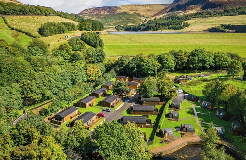 Saddleworth Cottage | Six Berth pet Free Lodges