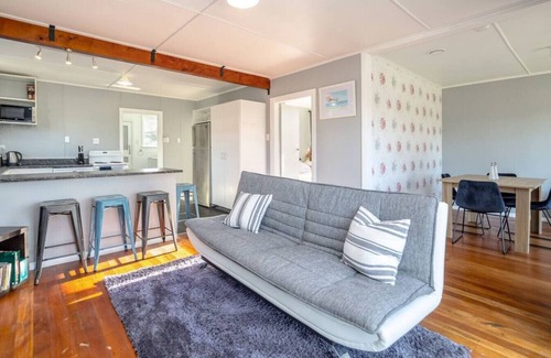 Martinborough House | Six on New York, Martinborough