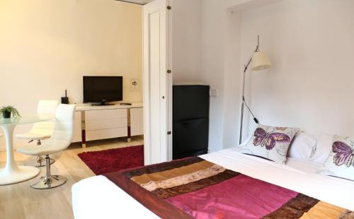 Embajadores House | Sixrooms Plaza Mayor