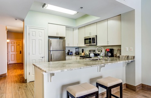 Fort Walton Beach Condo | Sixth Floor, Oceanfront Gulf-Front Condo w/Shared Pool