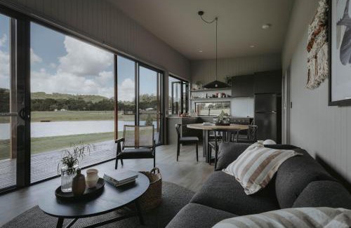 Woombye House | Sixty6 Acres Sunshine Coast farmstay
