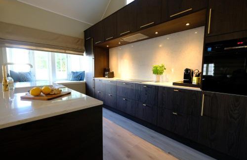 Larvik House | Sjøgata Gjestehus No1