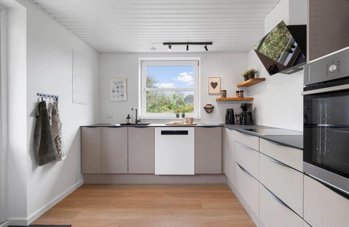 Sonder Stenderup House | SJ309 Bjert - Kystvej 60