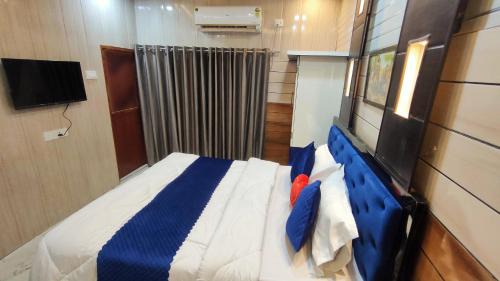 Varanasi House | SK Residency