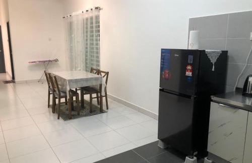 Sepang House | SK Villa's Homestay Kota Warisan, Dengkil, KLIA