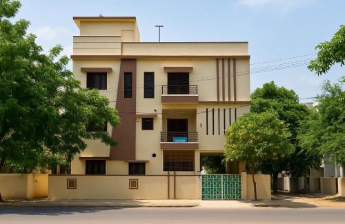 Tirupati House | Skandanam Ecoville Homestay Tirupati - City Center Premium Garden Villa Stay Center of City With Ultra Modern Facilities, Kitchen, 24 Hours Care Taker, Maid, Wifi, Private Rooms, Full Amenities