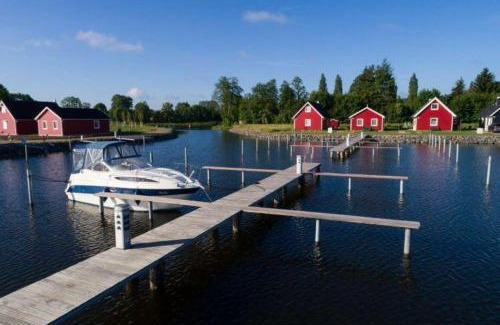 Wandlitz House | Skandinavisches-Ferienhaus-2-Reihe-zum-Wasser-fuer-6-Personen