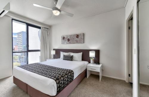 Spring Hill Apartment | SKD Suites