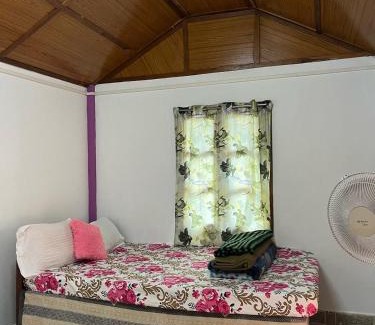 Laitmawsiang House | Skhem Home Stay Shnongpdeng