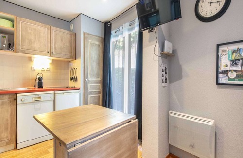Chamrousse Apartment | Ski Access in Chamrousse