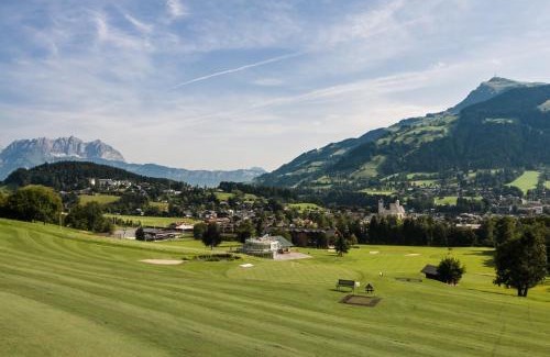 Kitzbuehel Apartment | Ski & Golf Auszeit Apartment by Alpine Host Helpers