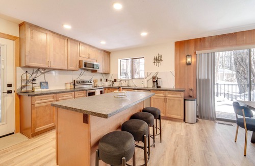 Pla-Vada Woodlands Cabin | Ski, Hike & Fish: Cabin w/Deck in Soda Springs!
