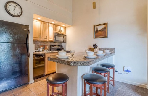 Century West House | Ski House 227 - Meredith Lodging