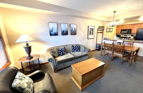 Mammoth Lakes Condo | Ski-in Mammoth Village Resort Hotel - Inside GSL - Cool Side with Parking!