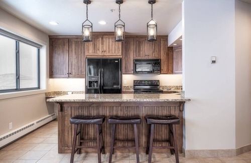 North Park City Condo | Ski-In/Out 3 BDR Condo w/Stunning Mountain Views!